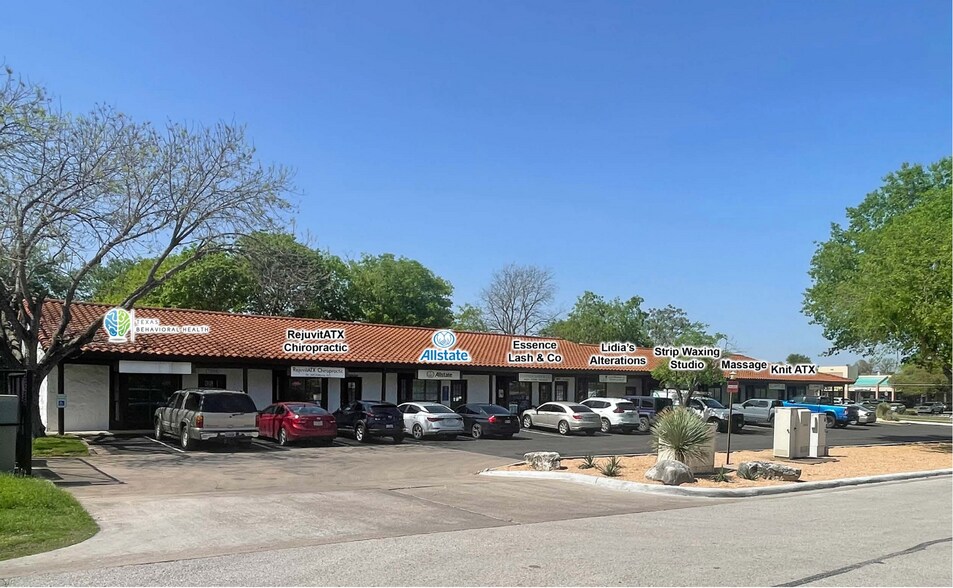 More Photos Of 8103 Brodie Ln, Austin Freestanding For Lease