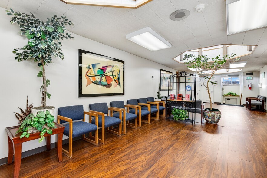 More Photos Of 8850 Ralston Rd, Arvada Medical For Sale