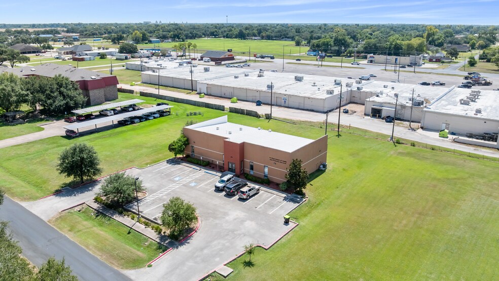 More Photos Of 200 University St, Wharton Office For Sale