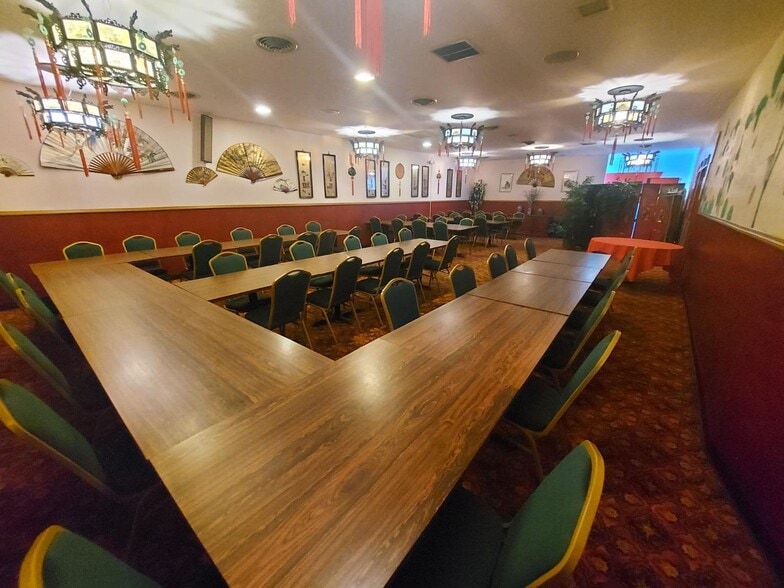 More Photos Of 511 Reeves Ave, Yuba City Restaurant For Sale