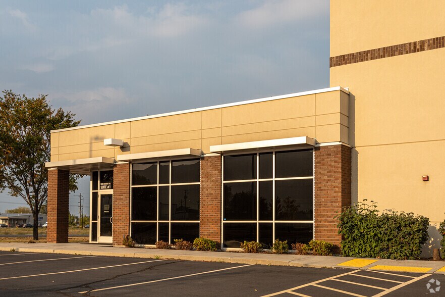 More Photos Of 1021 W 2nd St, Ogden Unknown For Lease