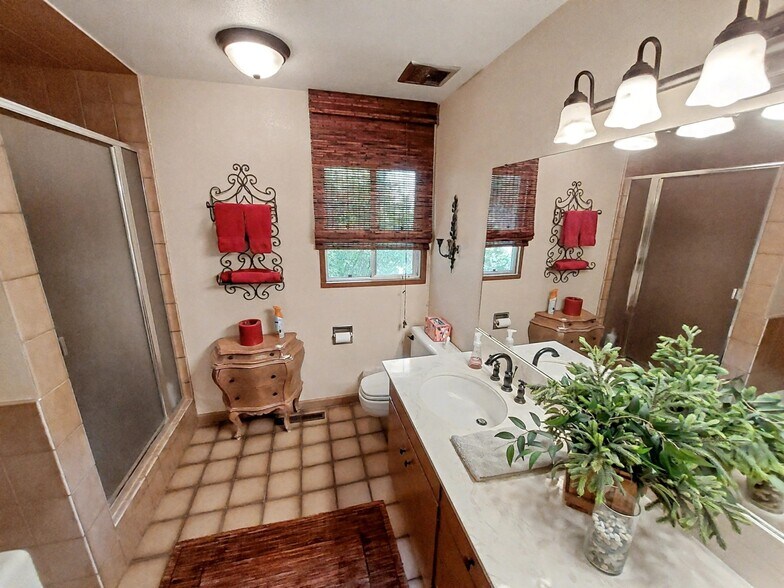 More Photos Of Driver 152, Orosi Land For Sale