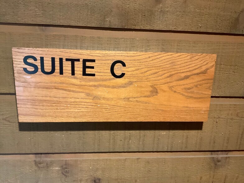 More Photos Of 900 Ridge Rd, Munster Office For Lease