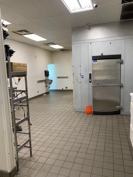 More Photos Of 12023-12073 E Arapahoe Rd, Englewood Unknown For Lease