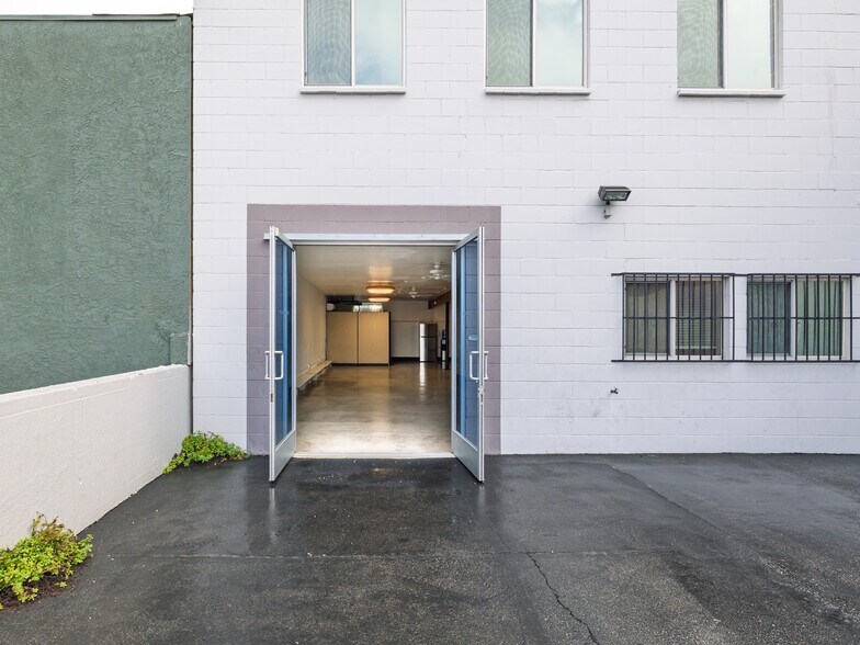 More Photos Of 139 Nevada St, El Segundo Loft Creative Space For Lease