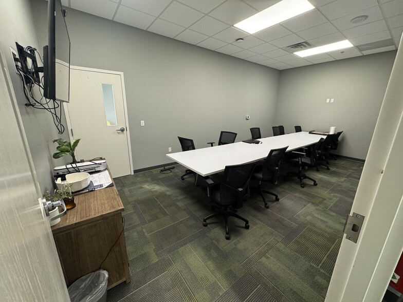 More Photos Of 740 Michigan St NE, Grand Rapids Apartments For Lease