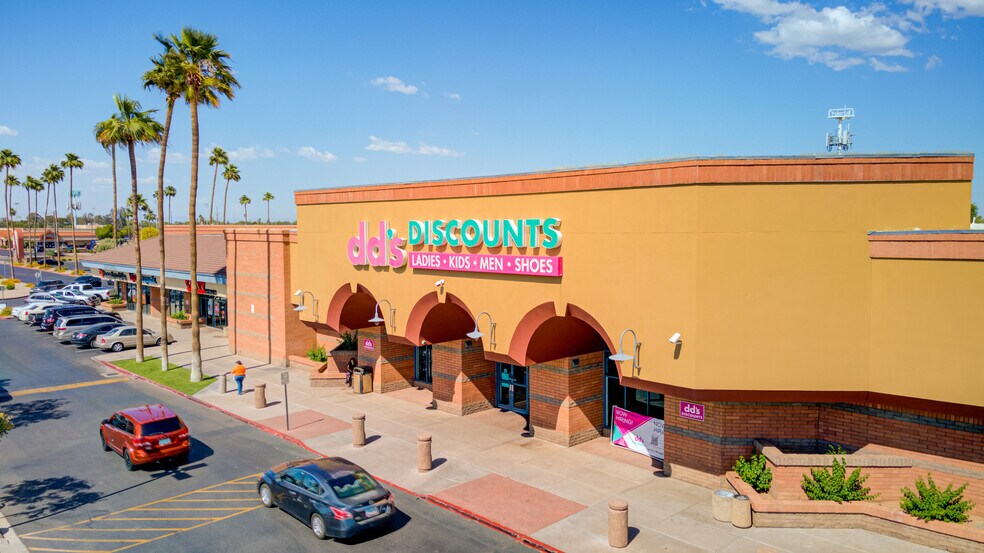 More Photos Of 7333 W Thomas Rd, Phoenix Storefront For Lease