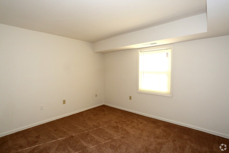 More Photos Of 10000 Greenside Dr, Cockeysville Apartments For Lease