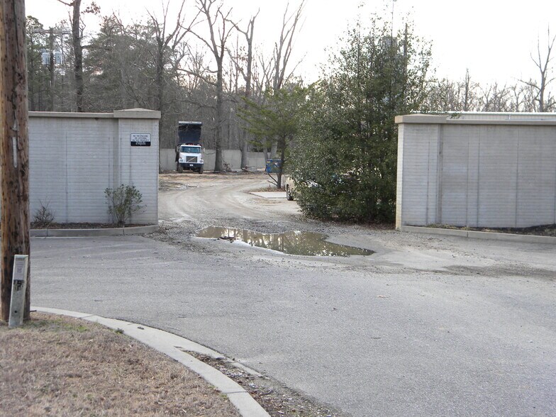 More Photos Of 25364 Richmond Tpke, Ruther Glen Service For Sale