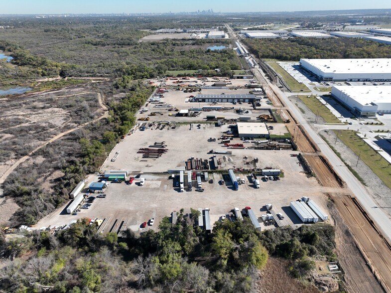 More Photos Of 952 Entertainment Way, Grand Prairie Land For Sale