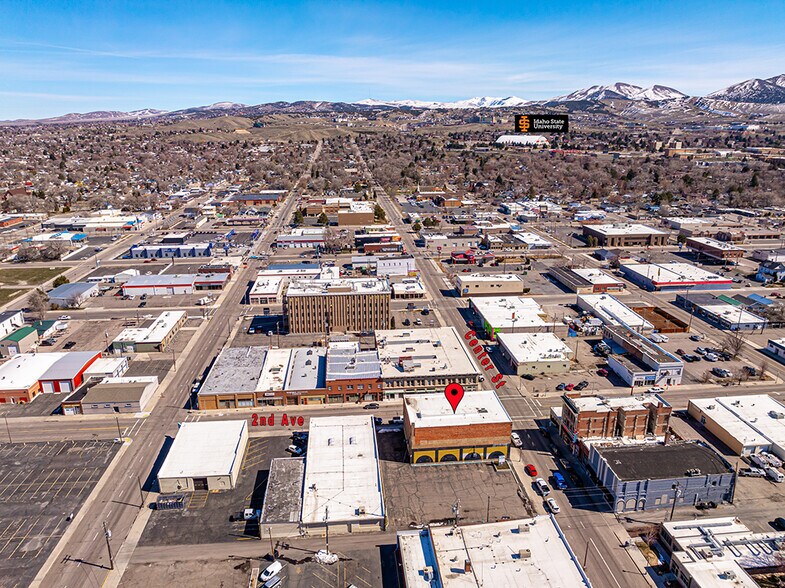 More Photos Of 246 E Center St, Pocatello Storefront For Sale