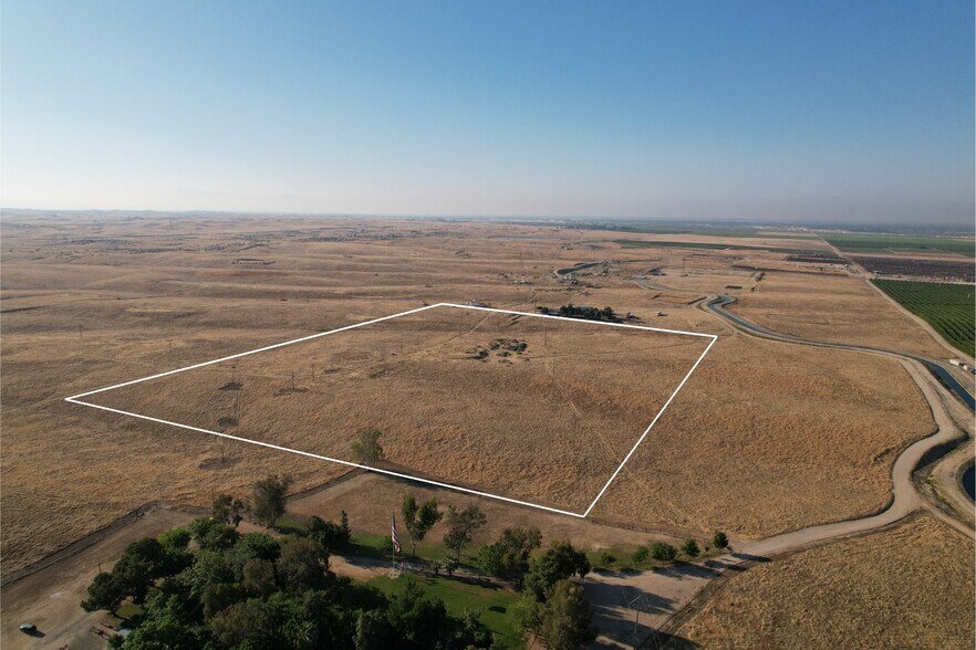 More Photos Of 29 Acres Kern County Rd, Bakersfield Land For Sale