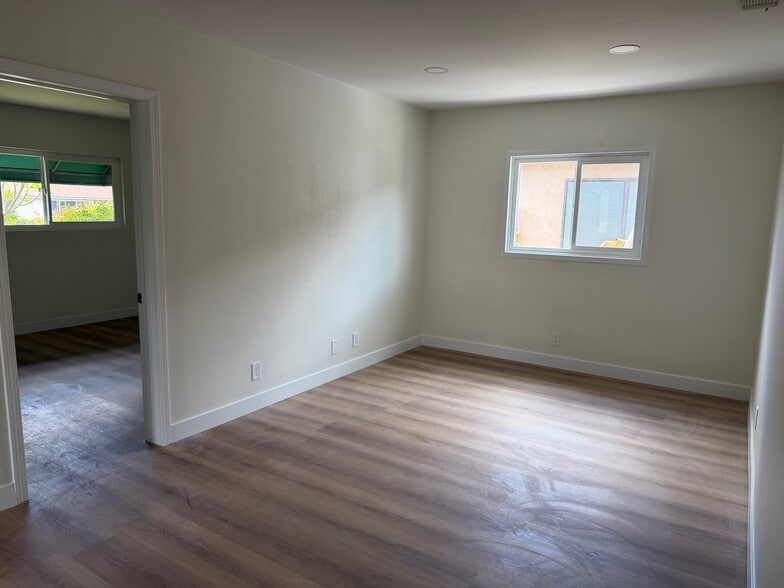 More Photos Of 1457 E Chapman Ave, Fullerton Office For Sale
