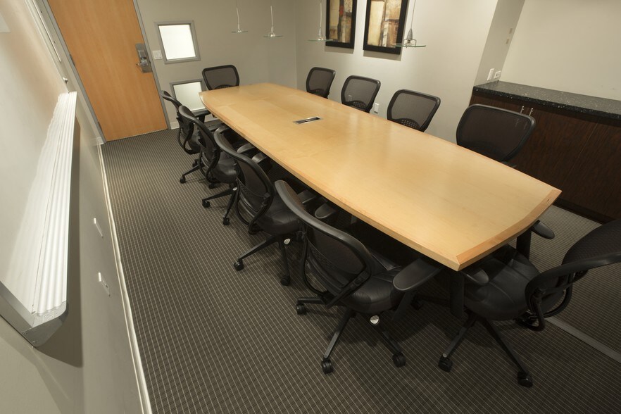 More Photos Of 4565 Ruffner St, San Diego Office For Sale