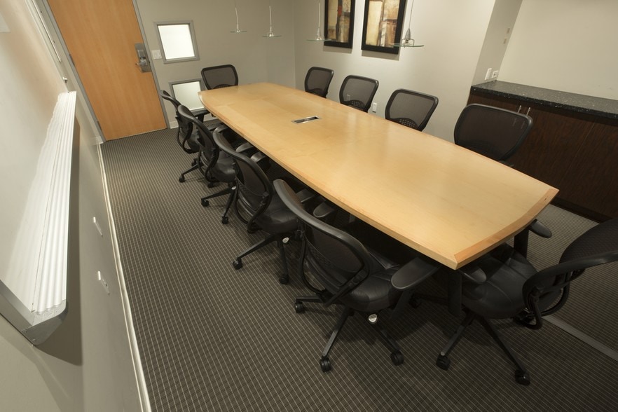 More Photos Of 4565 Ruffner St, San Diego Office For Lease