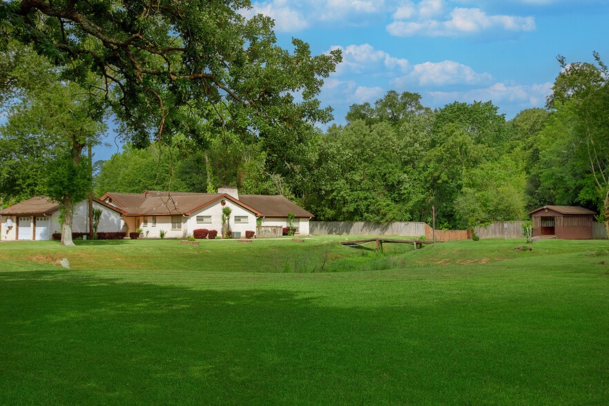 More Photos Of 23218 Aldine Westfield Rd, Spring Office For Sale