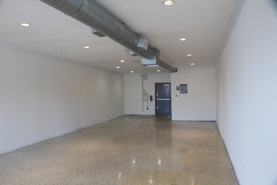 More Photos Of 10466-10506 Artesia Blvd, Bellflower Storefront For Lease