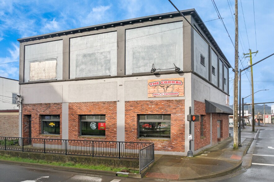 More Photos Of 2015 1st St, Tillamook General Retail For Sale