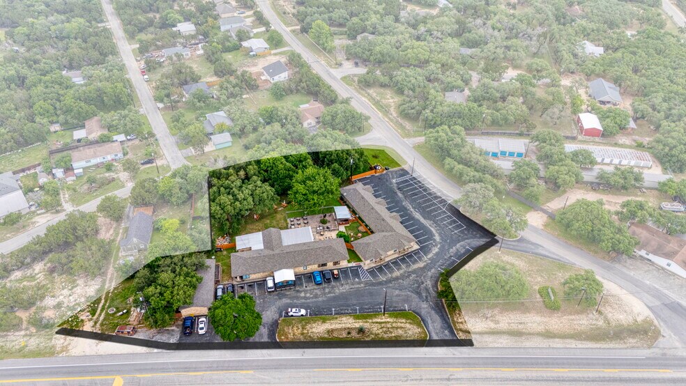 Primary Photo Of 10530 Fm 2673, Canyon Lake Hotel For Sale