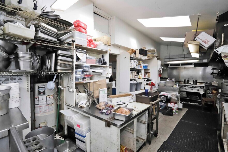 More Photos Of 116 Sconticut Neck Rd, Fairhaven Industrial For Sale