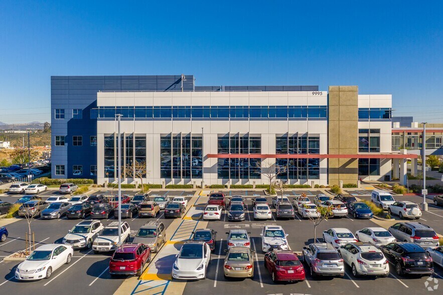 More Photos Of 9995 Summers Ridge Rd, San Diego Flex For Sale