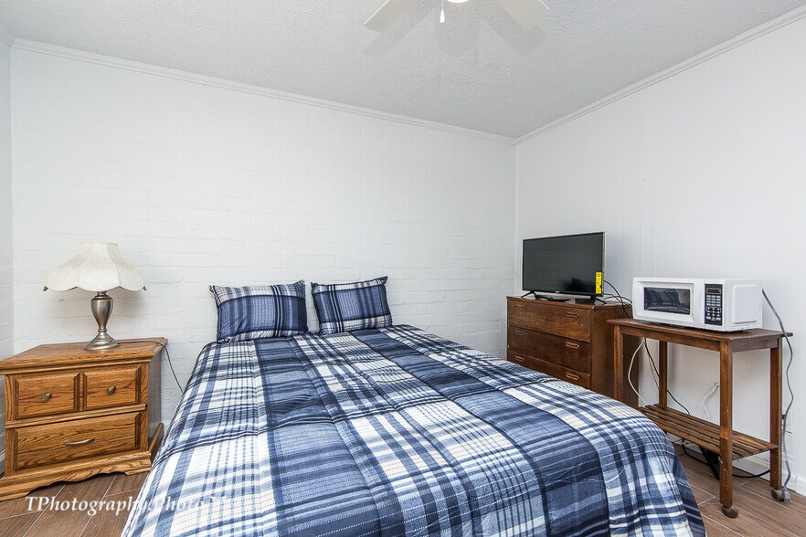 More Photos Of 233 W Mesquite Blvd, Mesquite Apartments For Sale