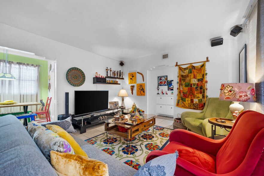 More Photos Of 1580-1590 SW 6th St, Miami Apartments For Sale