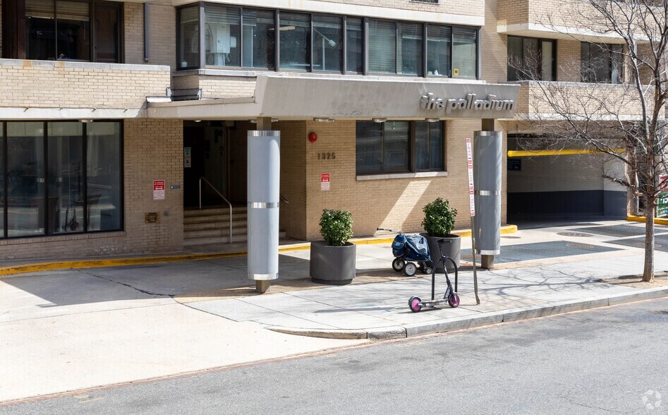 More Photos Of 1325-1327 18th St NW, Washington Apartments For Sale