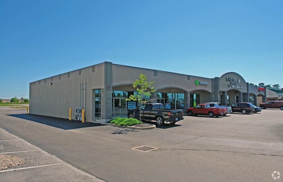 More Photos Of 2331-2355 W Main St, Troy Storefront For Lease