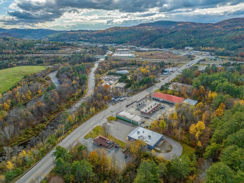 More Photos Of 238 Meadow St, Littleton Freestanding For Sale