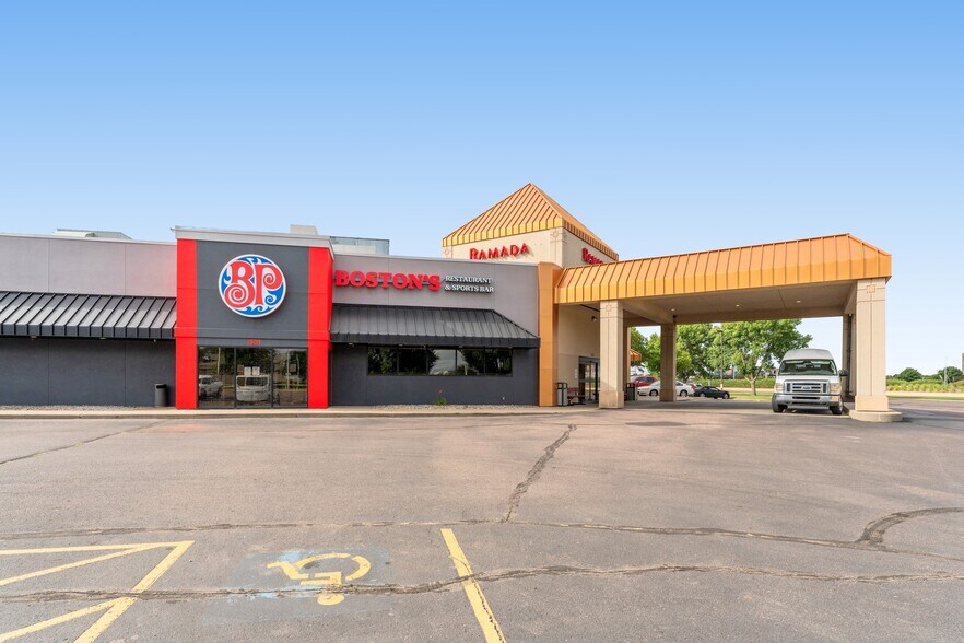 More Photos Of 1301 W Russell St, Sioux Falls Hospitality For Sale