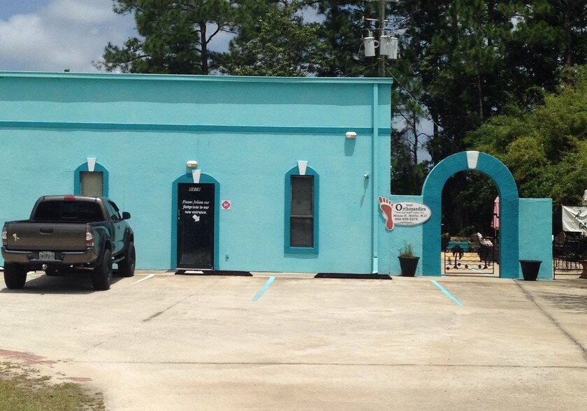 Primary Photo Of 8418 E Bay Blvd, Navarre Medical For Lease