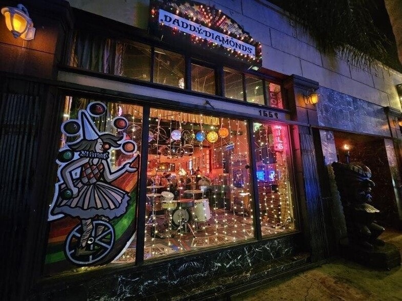 More Photos Of 1553-1555 N Cahuenga Blvd, Los Angeles General Retail For Lease