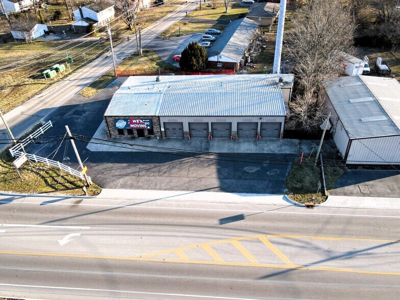 More Photos Of 1120 Old State Route 74, Batavia Auto Repair For Lease