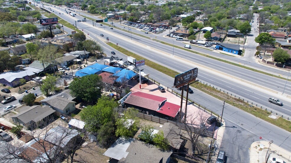 More Photos Of 5602 S IH 35, San Antonio Freestanding For Sale