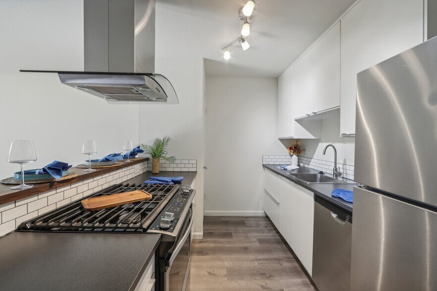 More Photos Of 801 Dutton Ave, Santa Rosa Apartments For Sale