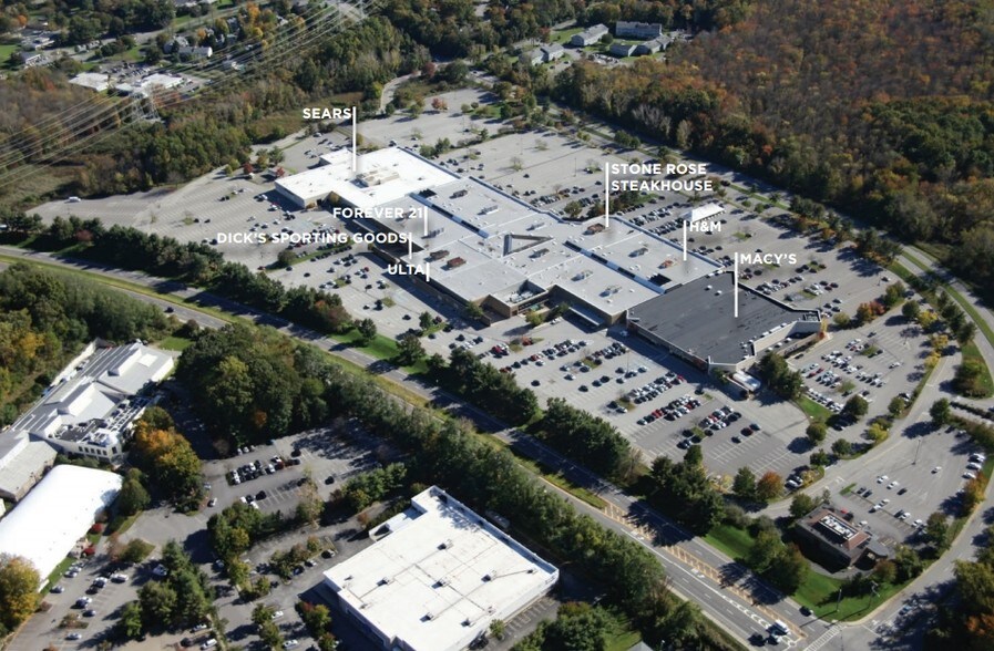 More Photos Of 600-650 Lee Blvd, Yorktown Heights Restaurant For Sale