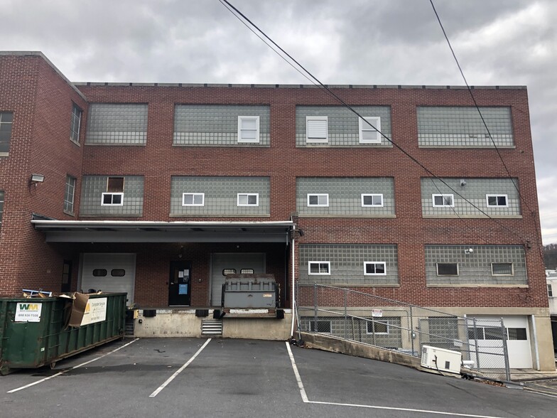 Primary Photo Of 2 W Wyomissing Ave, Mohnton Manufacturing For Lease