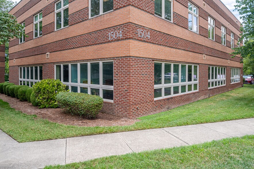 More Photos Of 1504 E Franklin St, Chapel Hill Medical For Lease