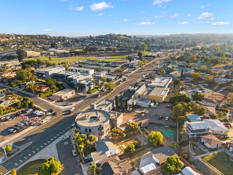 More Photos Of 7484 University Ave, La Mesa Office For Sale