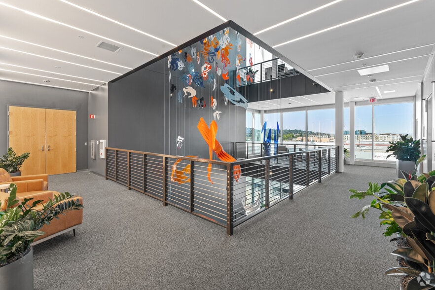 More Photos Of 777 Industrial Rd, San Carlos Research And Development For Lease