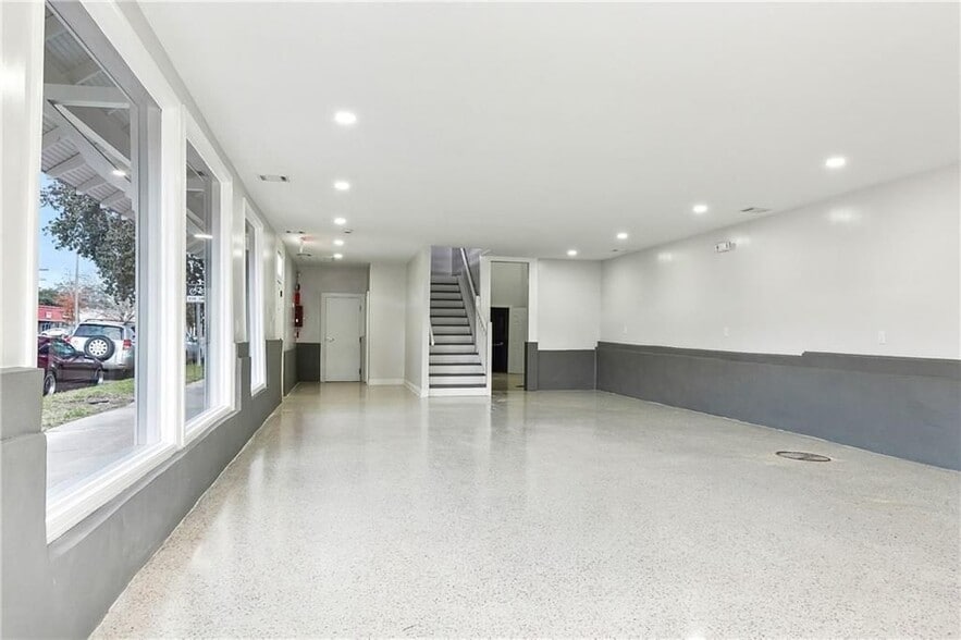 More Photos Of 1100 N Broad Ave, New Orleans Storefront Retail Residential For Sale