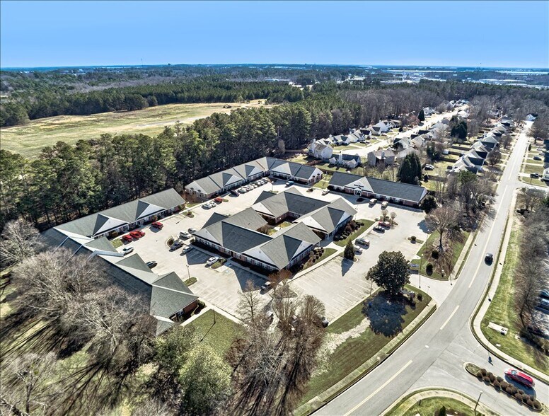 More Photos Of 801-814 Pavilion Ct, McDonough Office For Lease