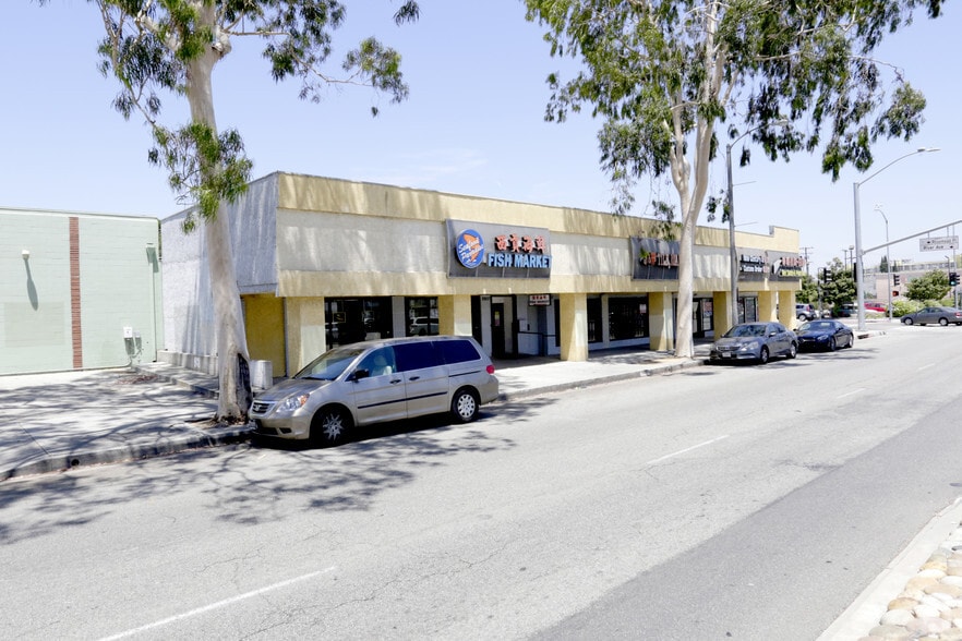 More Photos Of 8955-8963 Garvey Ave, Rosemead Storefront For Lease