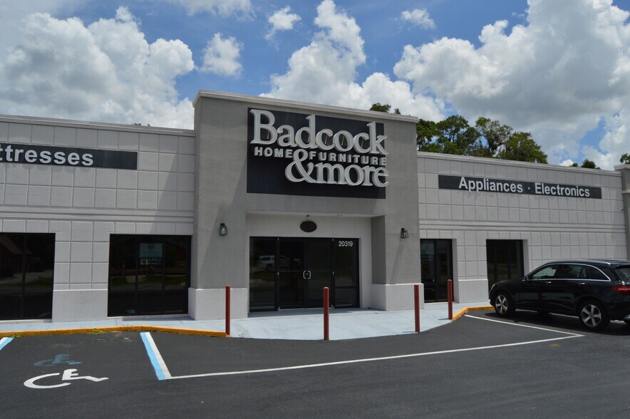 More Photos Of 20319 E Pennsylvania Ave, Dunnellon General Retail For Sale