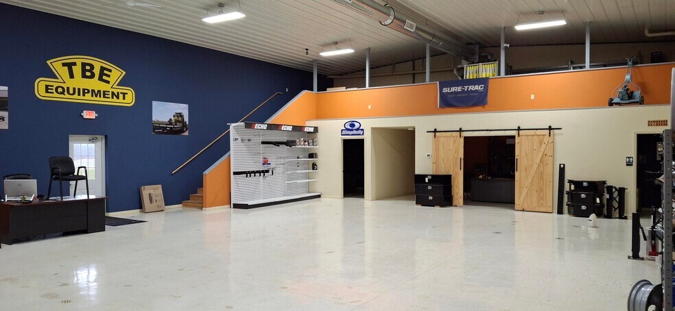 More Photos Of N2047 Sawmill Rd, Watertown Self Storage For Sale