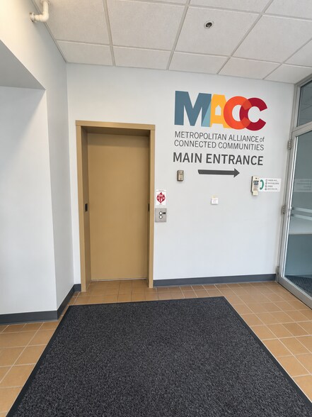 More Photos Of 414 S 8th St, Minneapolis Office Residential For Sale