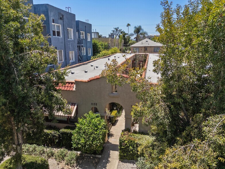 More Photos Of 1135-1137 Lodi Pl, Los Angeles Apartments For Sale