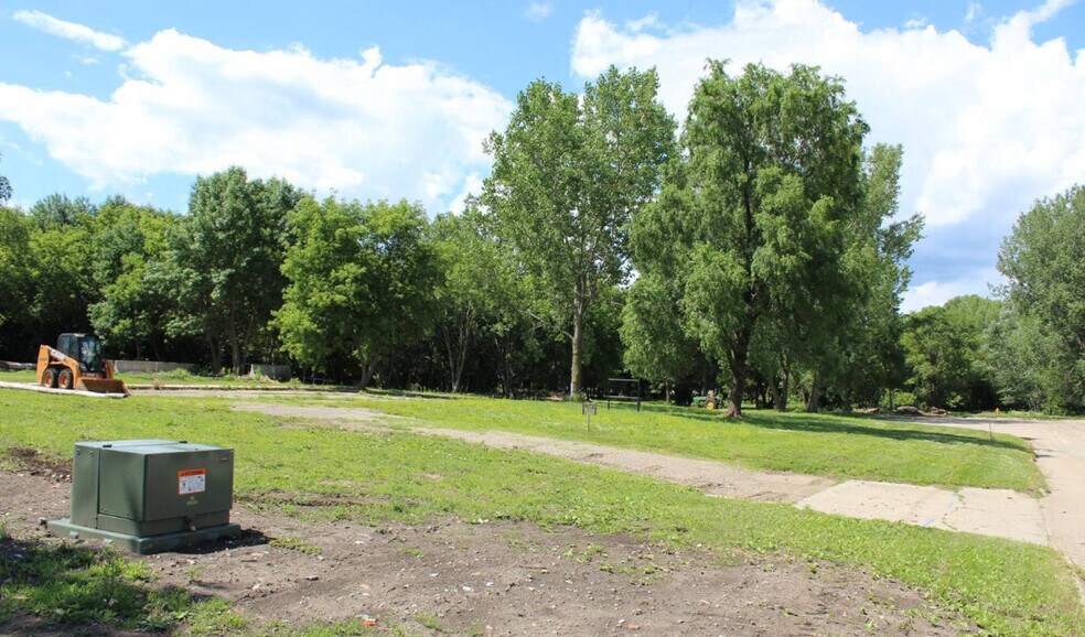 More Photos Of 1100 S Harrison, Mason City Land For Sale