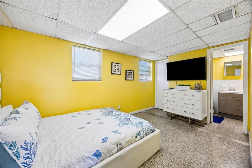 More Photos Of 1990 S Fletcher Ave, Fernandina Beach Multifamily For Sale